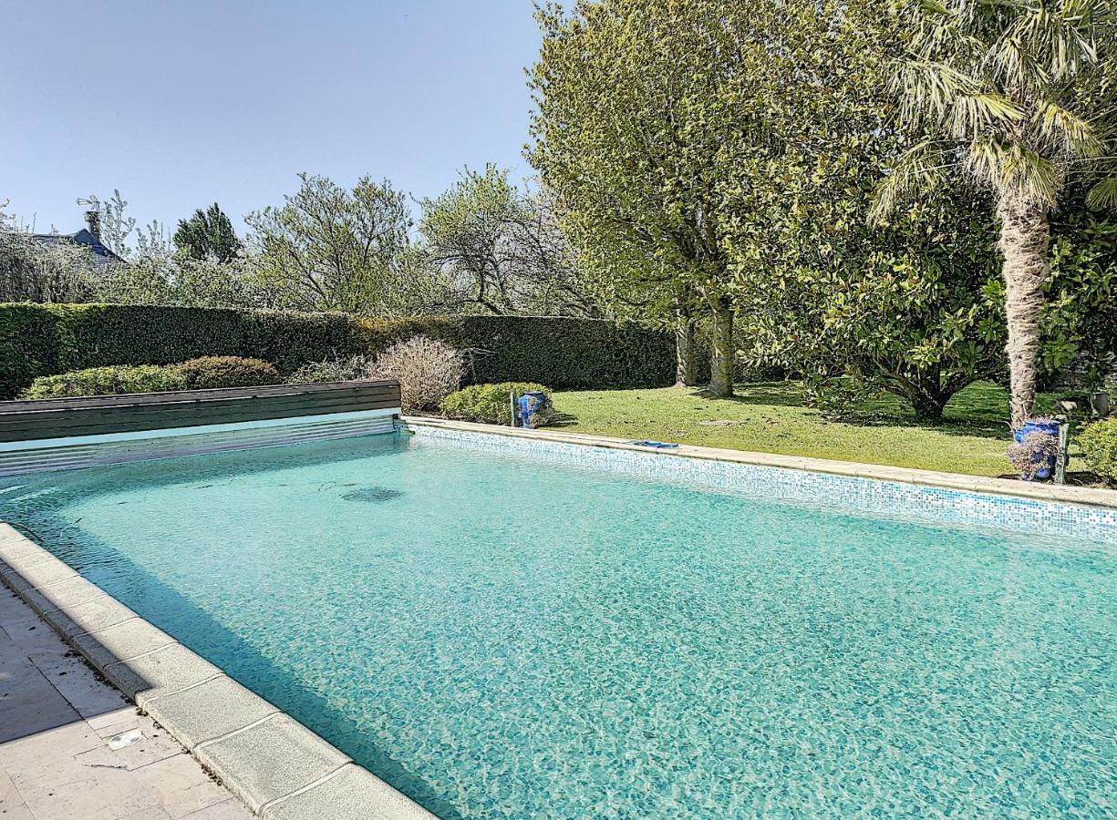 Gite De Charme "La Maison Saint-Leonard" Avec Piscine, Spa, Vue Sur Le Mont Saint-Michel Vains Exterior foto